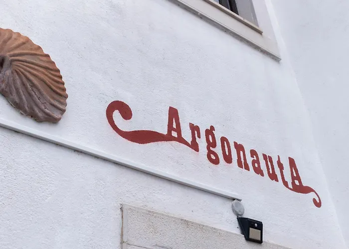 ホステル Argonauta *